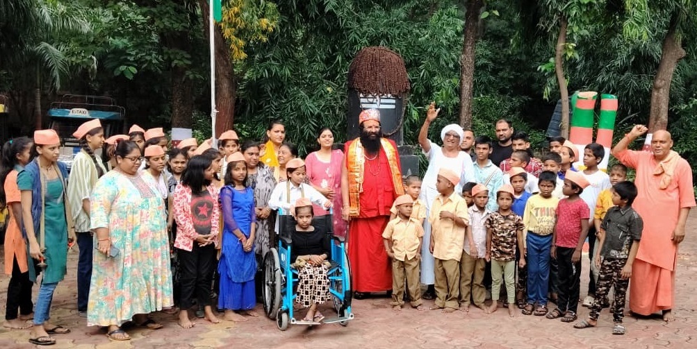 मैं चाहता हूं सुधीर भाई निरंजनी अखाड़ा के महाण्डलेश्वर बने